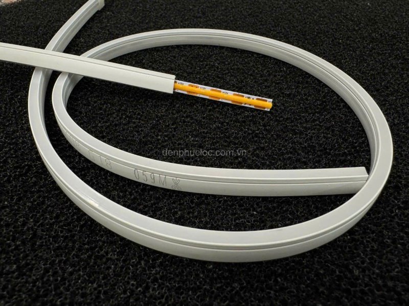 den-led-silicon-cat-da-diem-sld-slc04-ava
